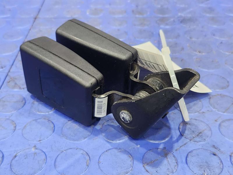 2020 Volkswagen Passat Rear Seat Belt