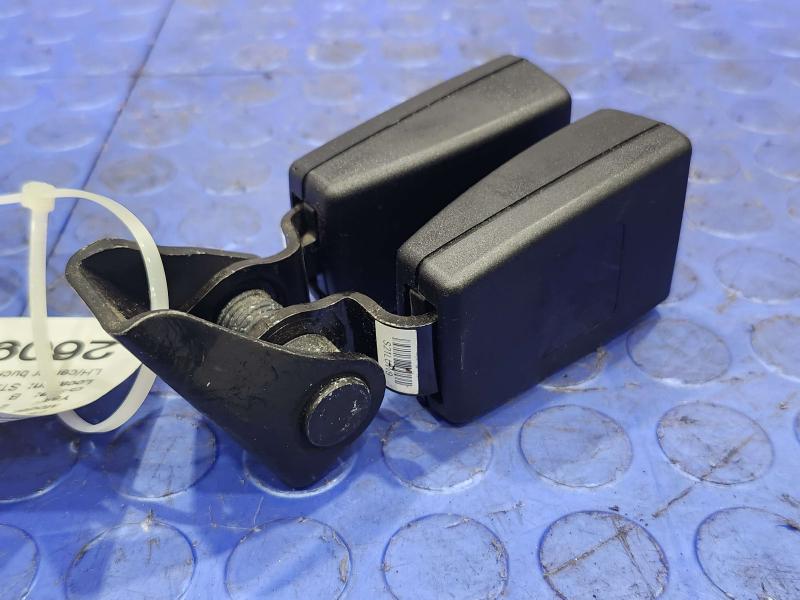 2020 Volkswagen Passat Rear Seat Belt