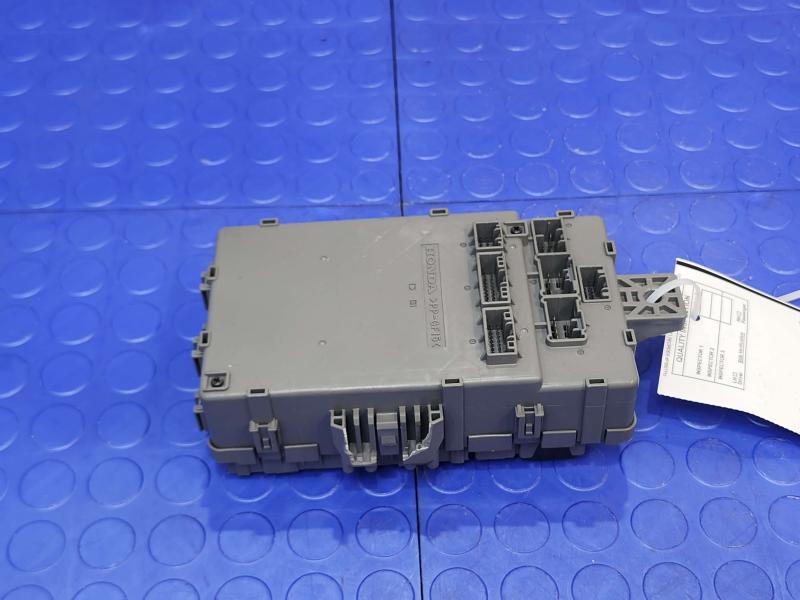 2014 Acura RLX Cabin Fuse Box