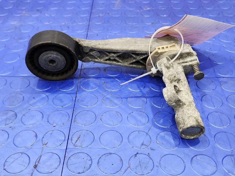 2014 MINI Cooper Countryman Engine Belt Tensioner