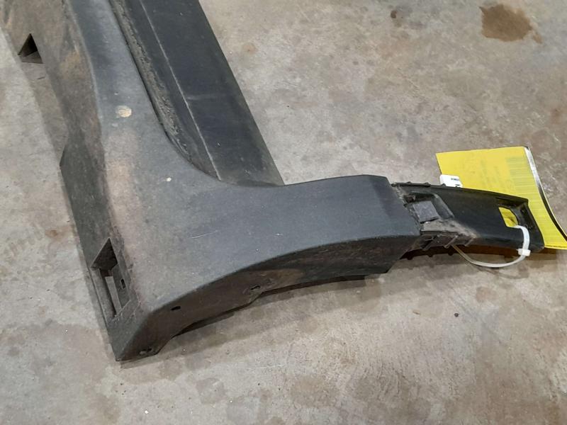 2020 Ford Escape Rocker Moulding