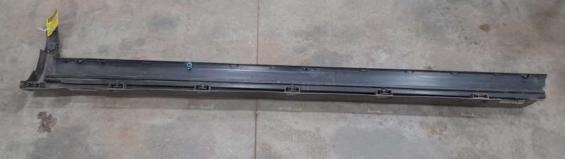 2020 Ford Escape Rocker Moulding