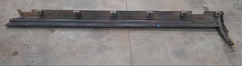 2020 Ford Escape Rocker Moulding