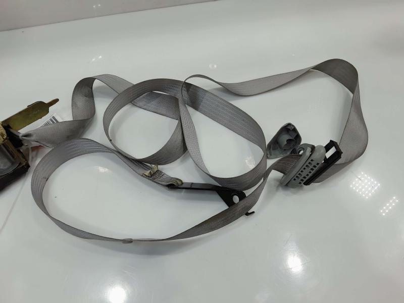 2004 Lincoln Navigator Front Seat Belt