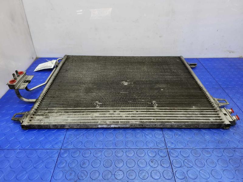 2009 Volkswagen Routan Condenser