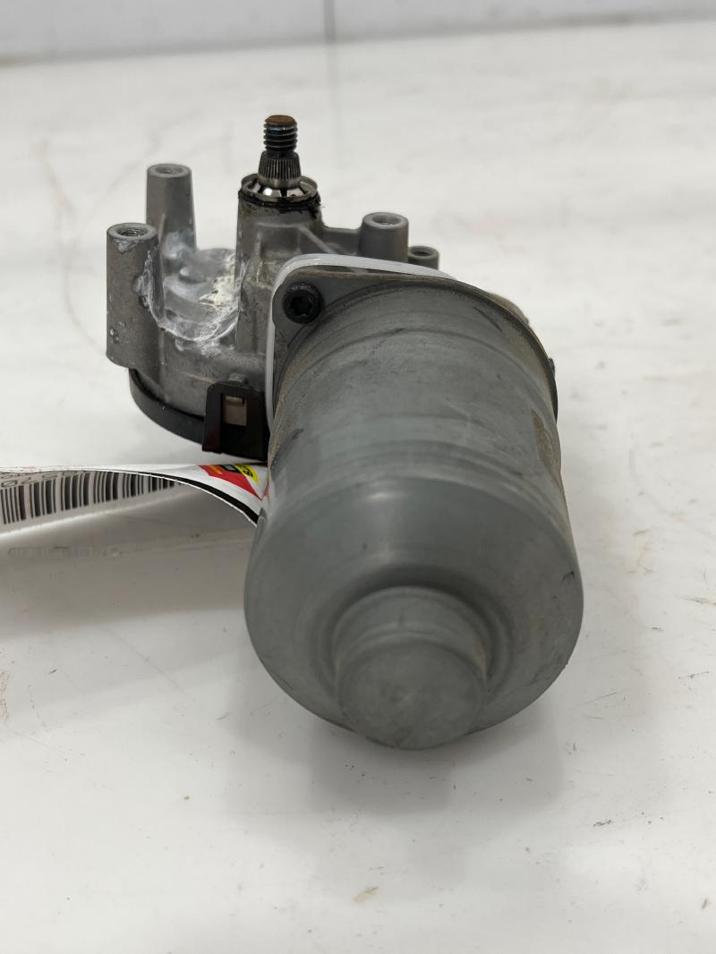 2018 - 2020 Hyundai Elantra Windshield Wiper Motor OEM 98110F2000
