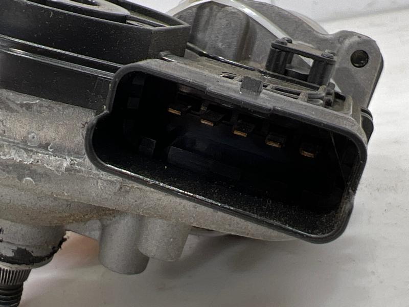 2018 - 2020 Hyundai Elantra Windshield Wiper Motor OEM 98110F2000