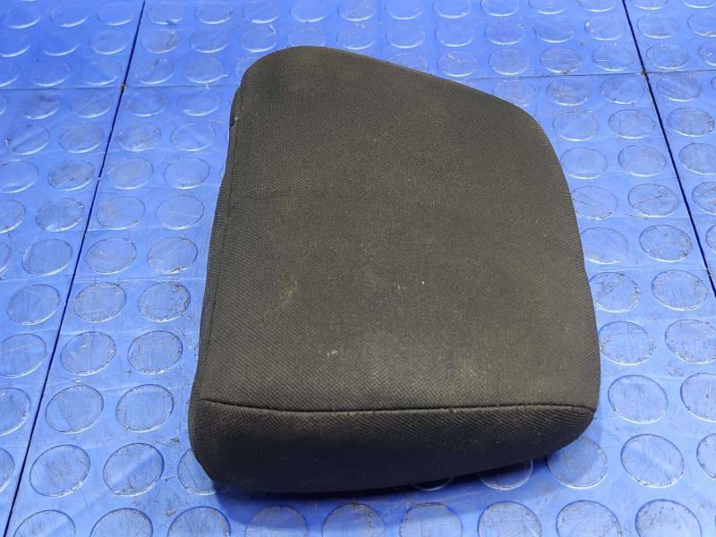 2015 Jeep Grand Cherokee Headrest