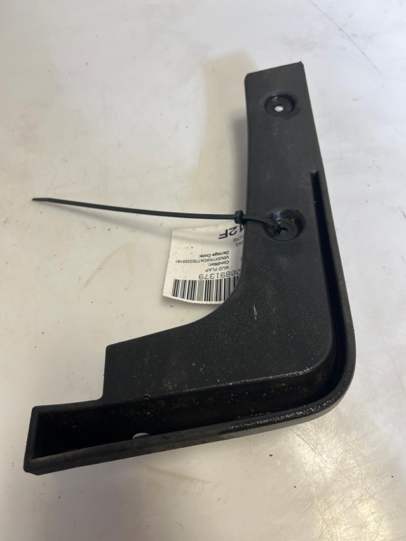 2014 Kia Sorento Mud Flap