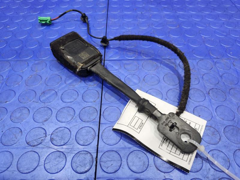 2020 Jeep Renegade Front Seat Belt