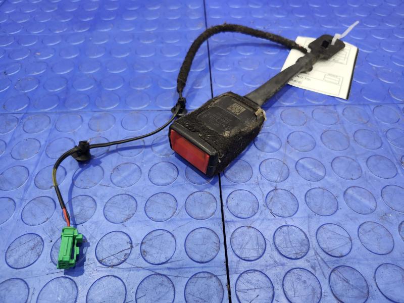 2020 Jeep Renegade Front Seat Belt