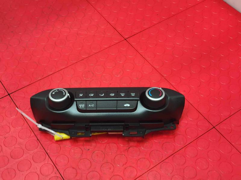 2012 Honda CR-V Heater A/C Control