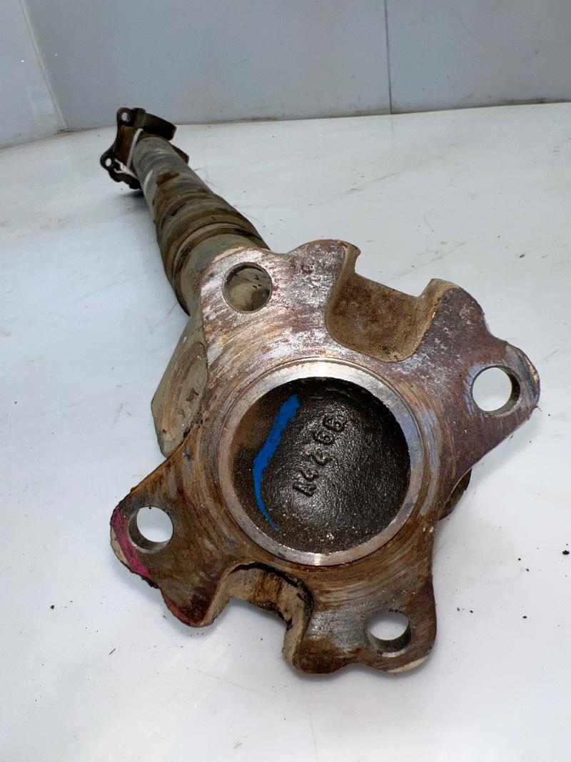 2000 - 2004 Toyota Tundra 4.7L Front Driveshaft Propeller Shaft OEM 371400C010