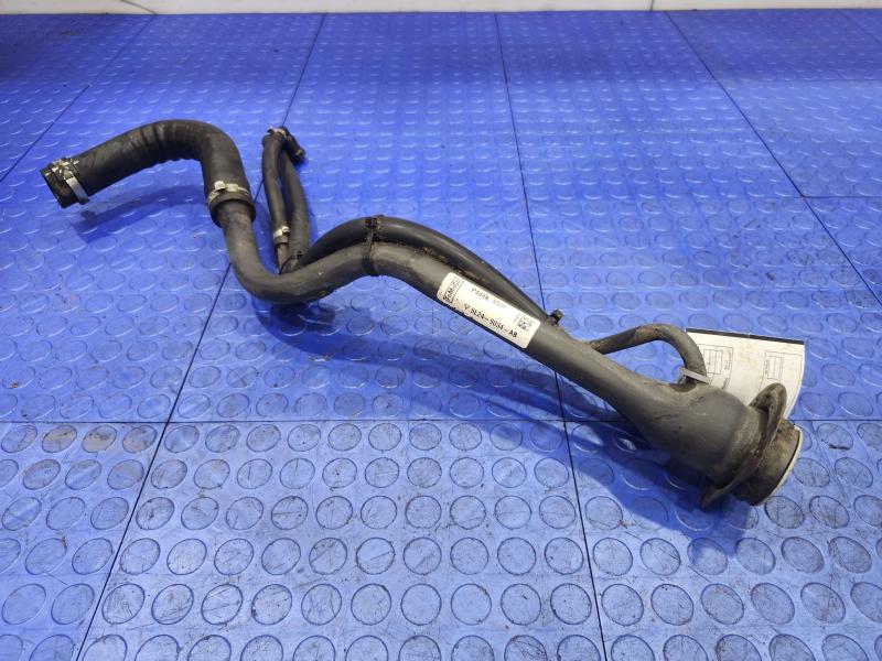 2004 Ford Explorer Fuel Filler Neck