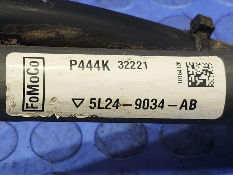 2004 Ford Explorer Fuel Filler Neck