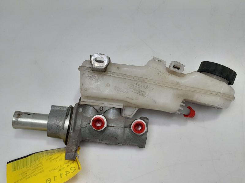 2017 Toyota Corolla iM Master Cylinder