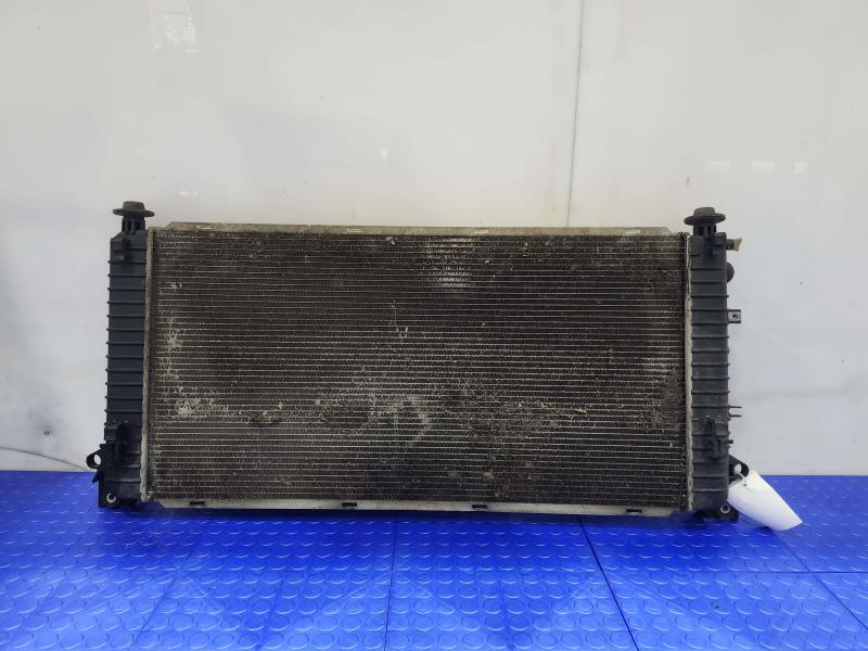 2014 Chevrolet Silverado 1500 Radiator