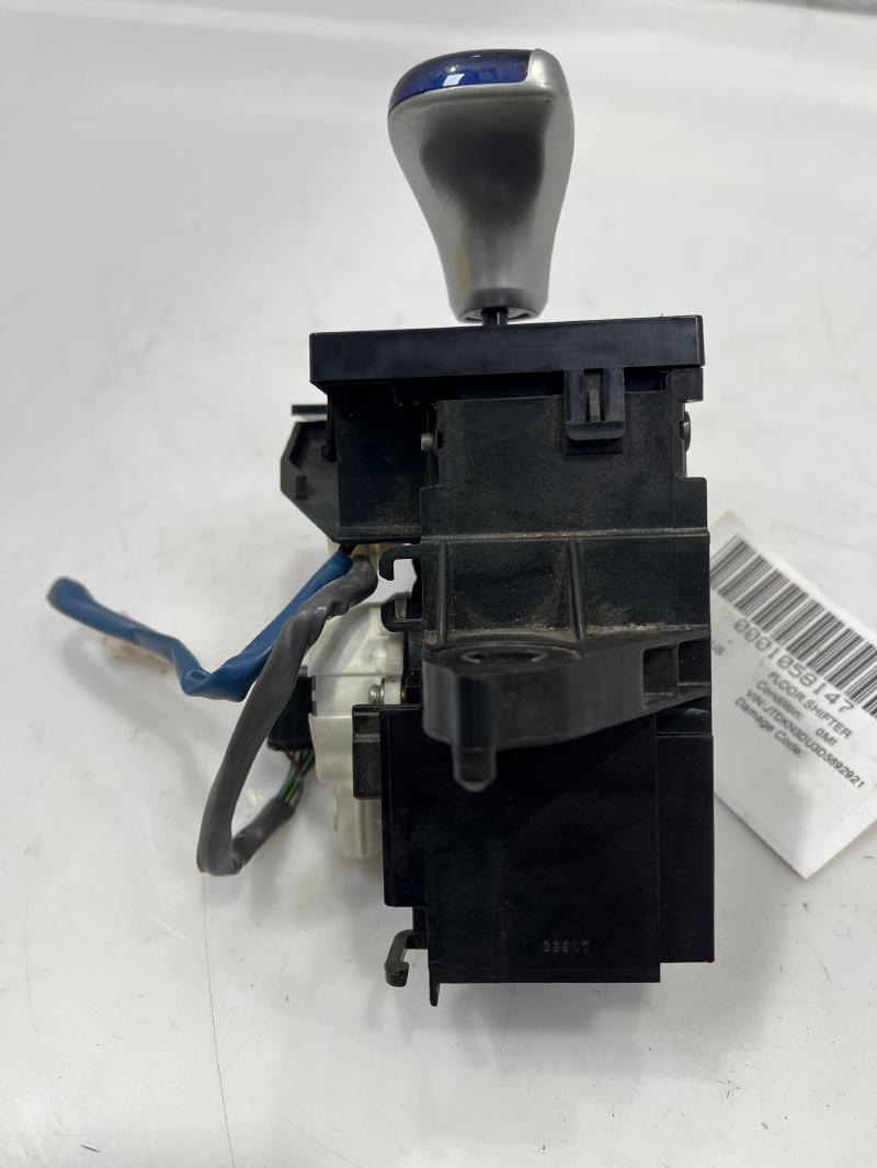 2010 - 2015 Toyota Prius Automatic Gear Shifter Assembly OEM 33550-47053