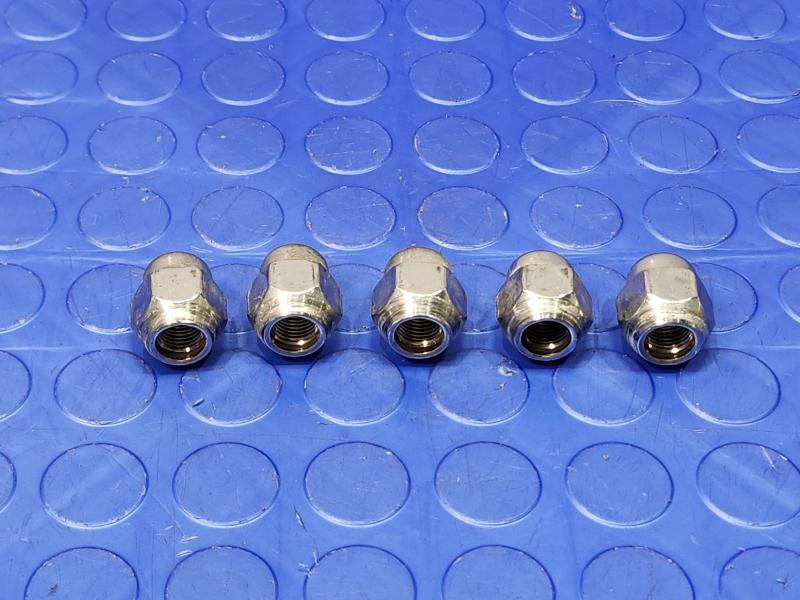 2022 Nissan Altima Lug Nuts