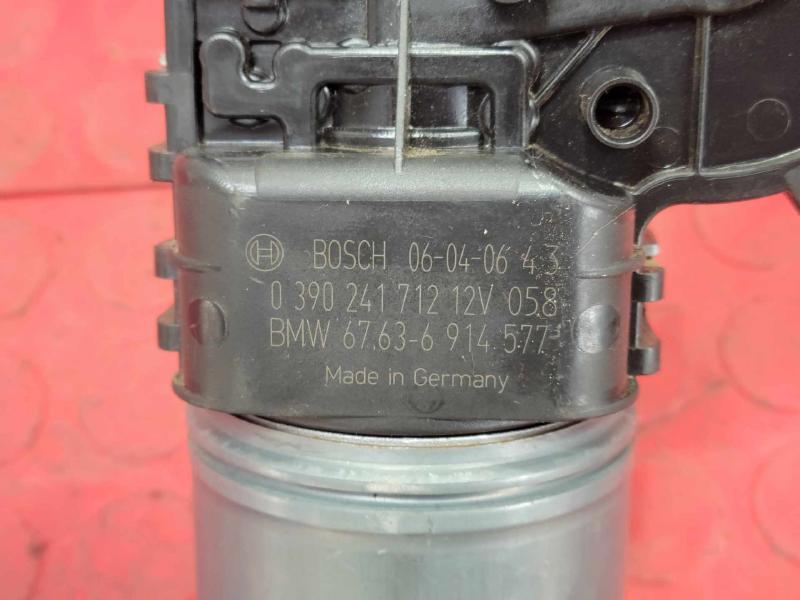 2004-2010 BMW X3 E83 Windshield Wiper Motor Genuine OEM Part 67636914577