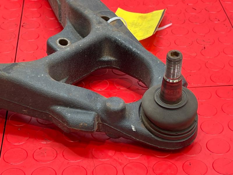 2008 Chevrolet Suburban Lower Control Arm Front
