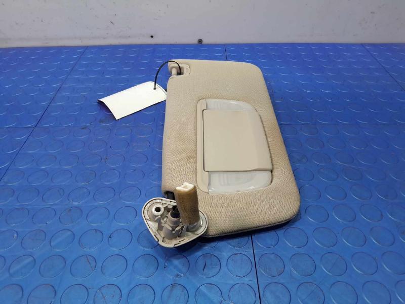 2020 Subaru Legacy Sun Visor