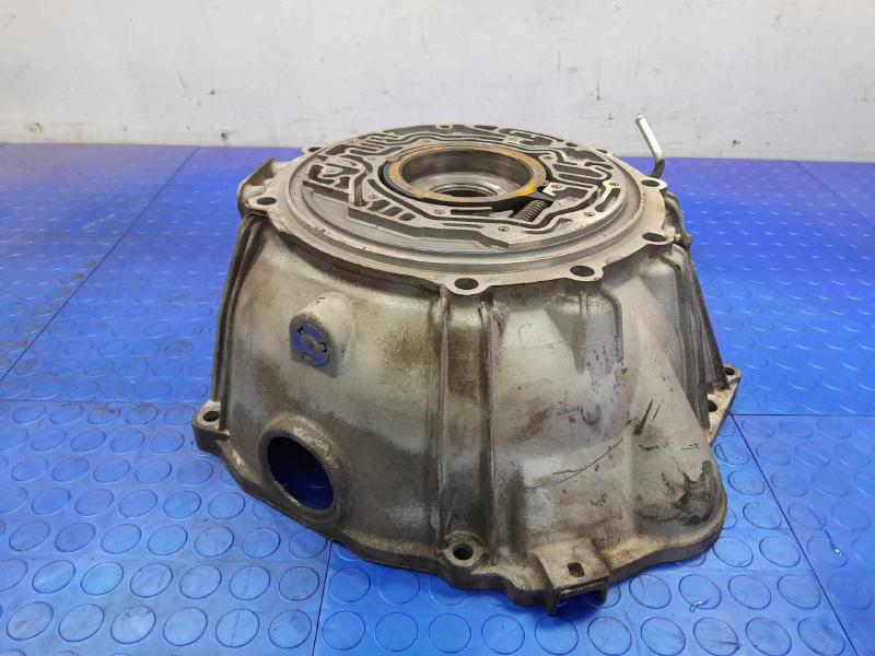 2012 Chevrolet Tahoe Flywheel Bell Housing
