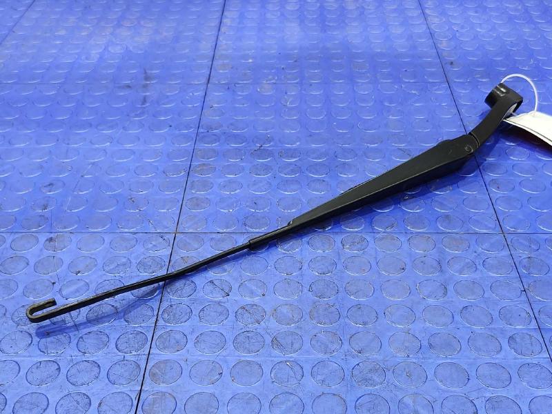 2019 Chevrolet Tahoe Wiper Arm