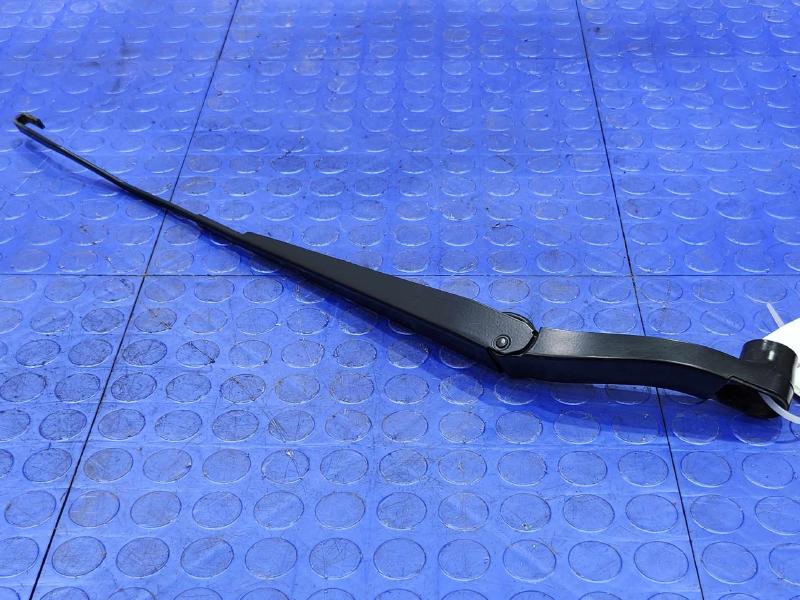 2019 Chevrolet Tahoe Wiper Arm