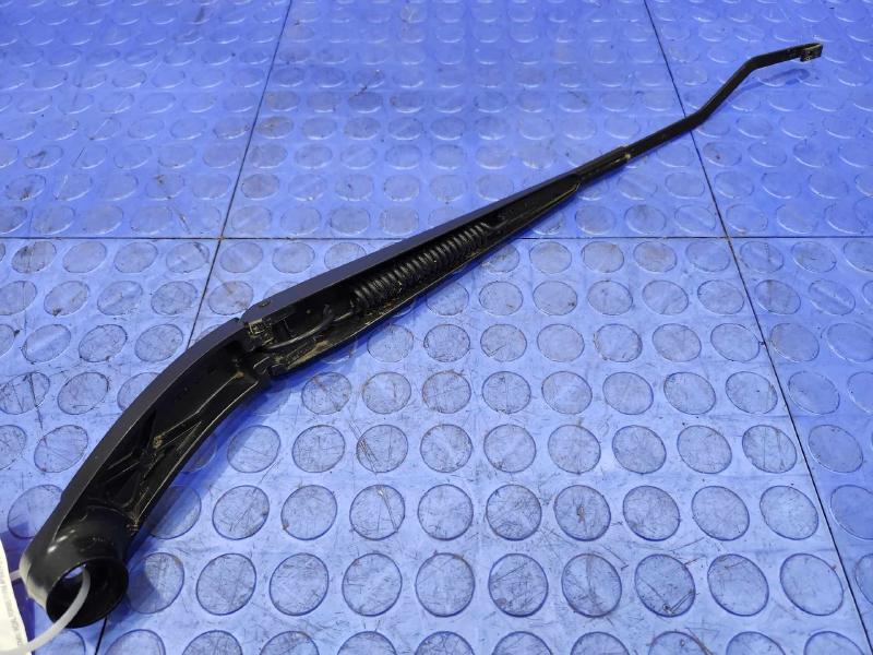2019 Chevrolet Tahoe Wiper Arm
