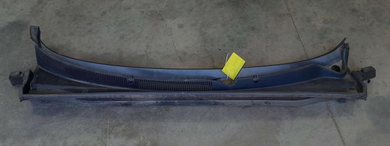 2011-2013 Kia Sorento Cowl Panel Top Cover Grille Genuine OEM 861502P001