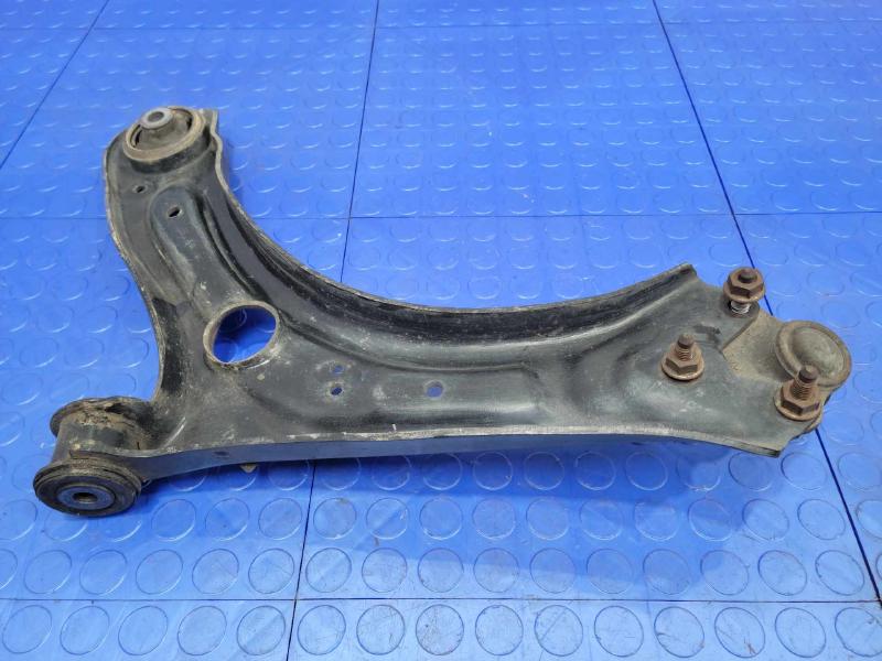 2014 Volkswagen Passat Lower Control Arm Front