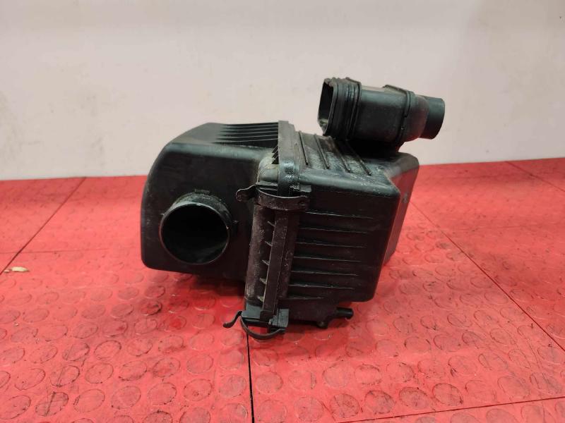 2012 Kia Sportage Air Cleaner