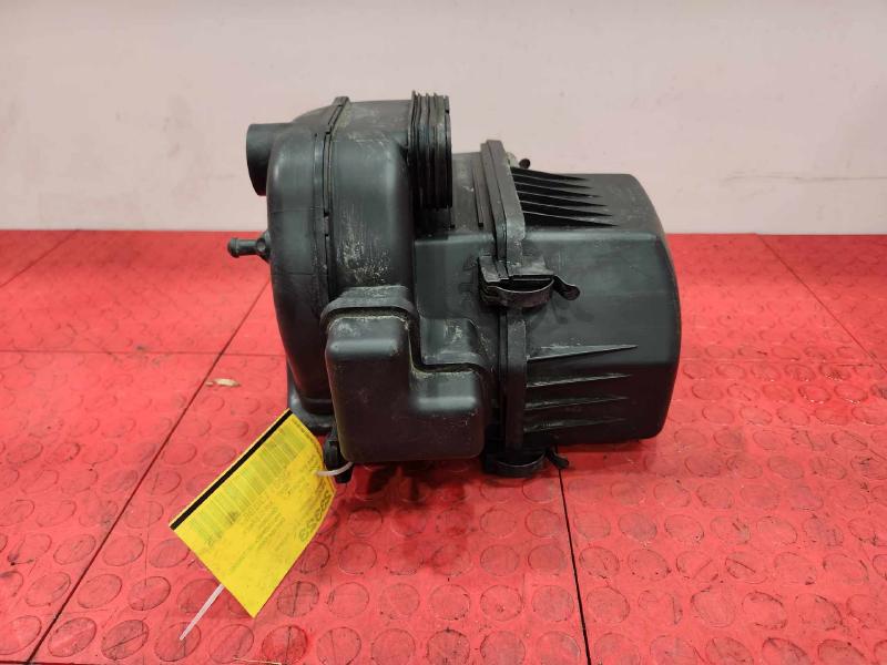 2012 Kia Sportage Air Cleaner