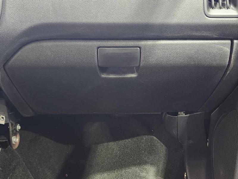 2016 Chevrolet Colorado Glove Box