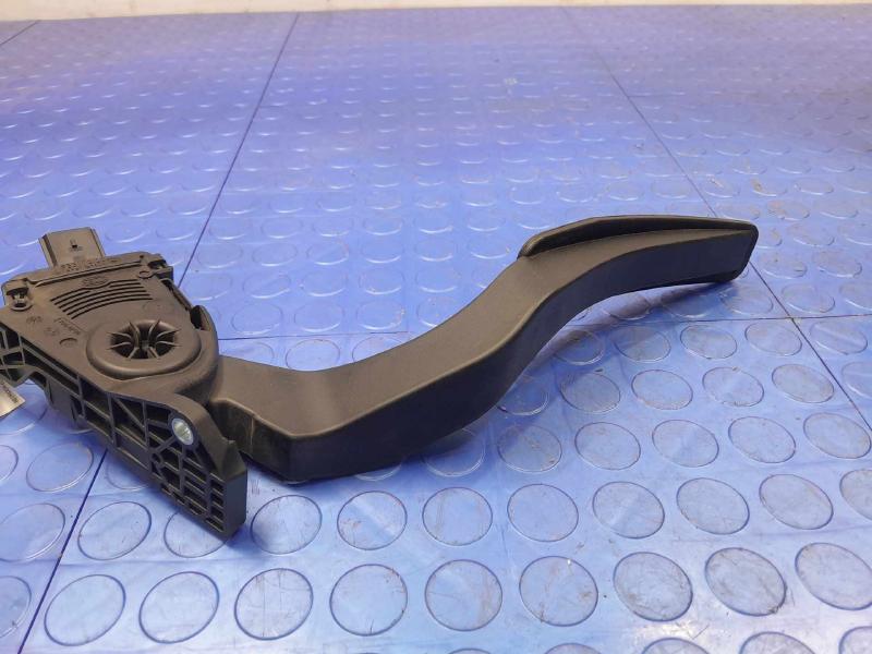 2007-2023 Dodge Charger Accelerator Pedal Assembly Genuine OEM 04861716AE