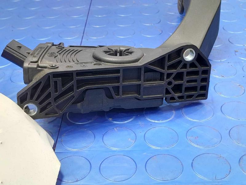2007-2023 Dodge Charger Accelerator Pedal Assembly Genuine OEM 04861716AE