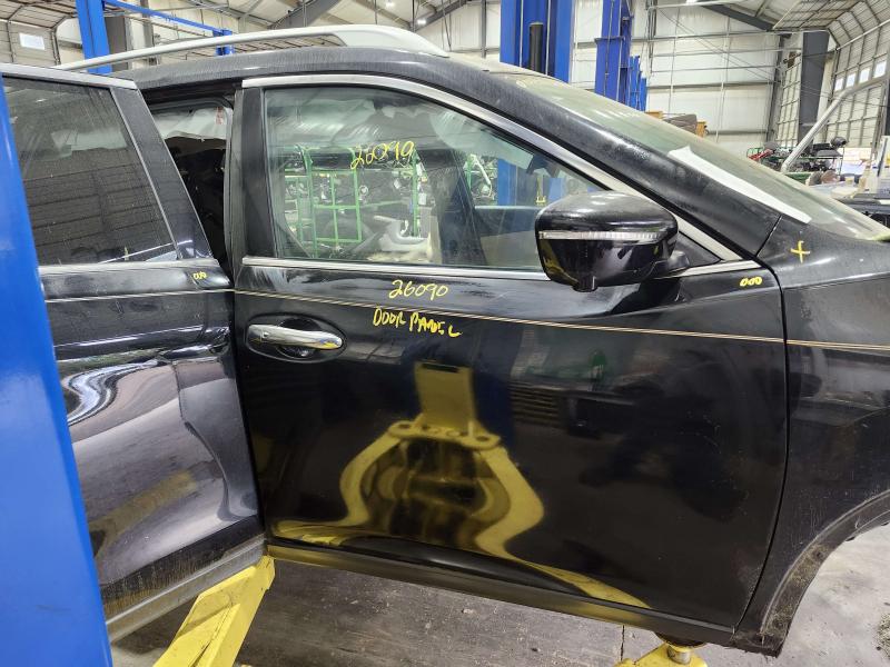 2015 Nissan Rogue Front Door