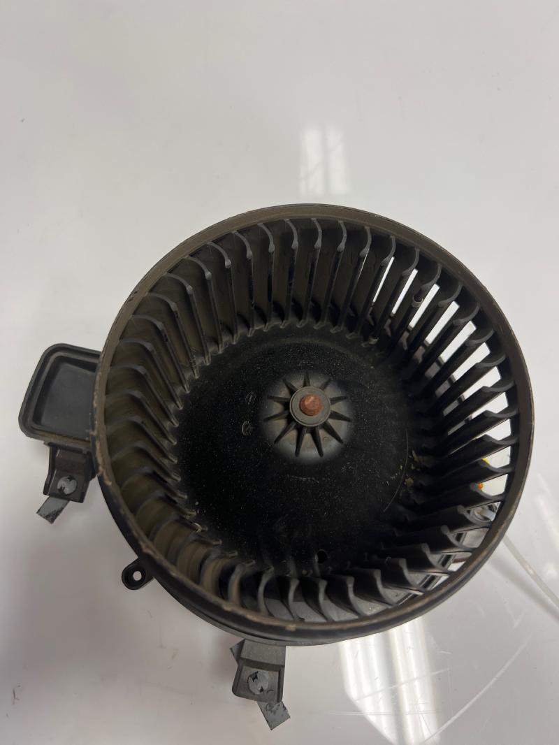 2008 Dodge Charger Blower Motor