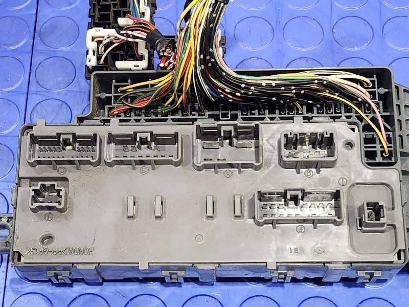 2007-2008 Honda Fit Cabin Fuse Box Relay Junction Block Genuine OEM Part