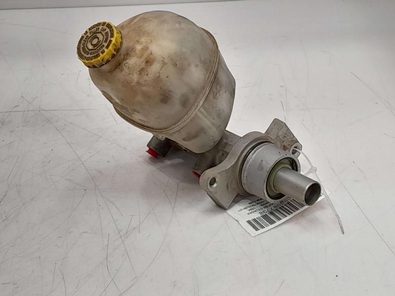 2003 - 2006 Dodge Ram 1500 Brake Master Cylinder Assembly w/ ABS OEM 05080888AB