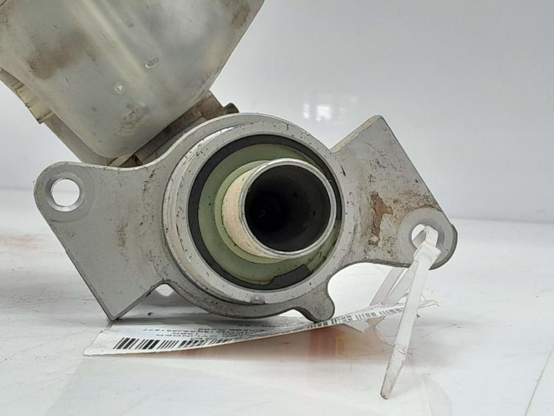 2003 - 2006 Dodge Ram 1500 Brake Master Cylinder Assembly w/ ABS OEM 05080888AB