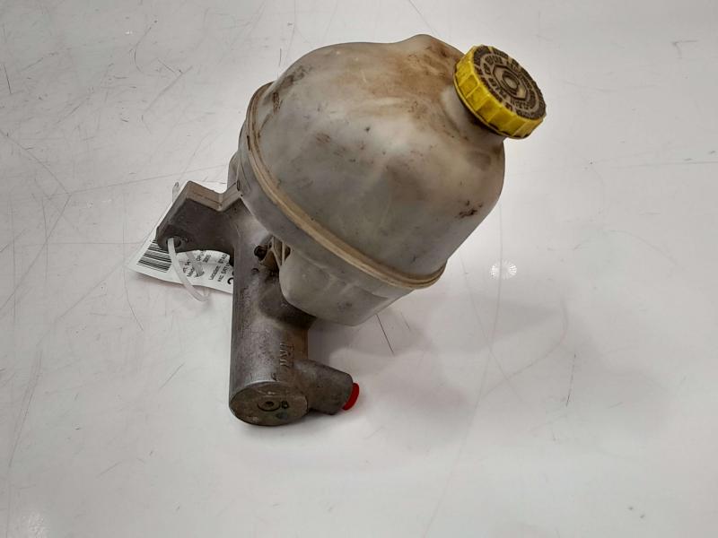 2003 - 2006 Dodge Ram 1500 Brake Master Cylinder Assembly w/ ABS OEM 05080888AB