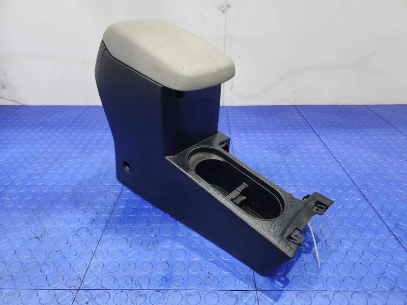 2014-2018 Subaru Forester Center Console Assembly Gray Urethane OEM 92113SG010