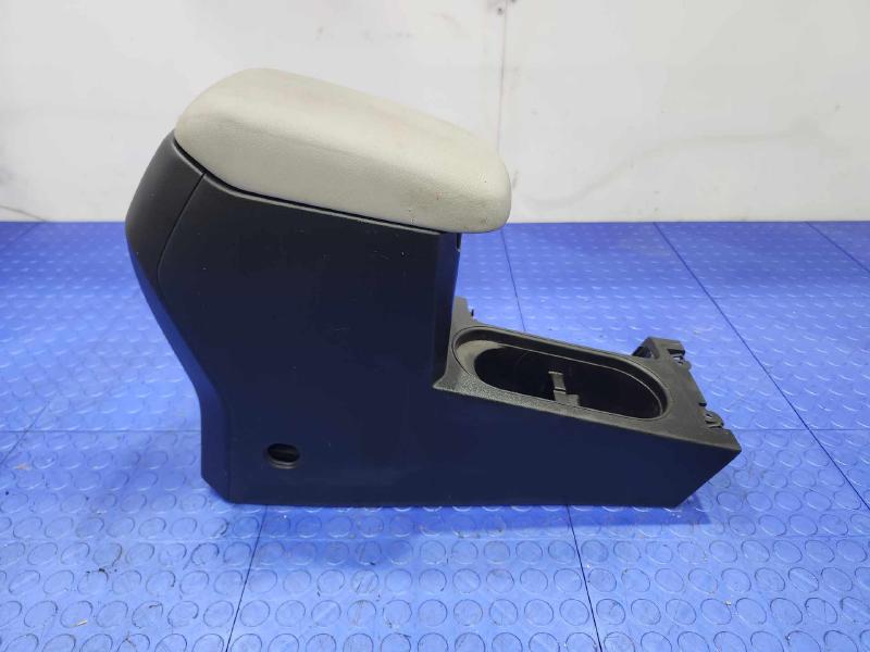 2014-2018 Subaru Forester Center Console Assembly Gray Urethane OEM 92113SG010