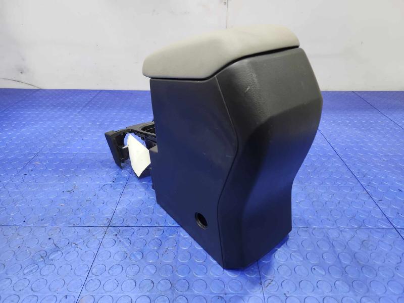 2014-2018 Subaru Forester Center Console Assembly Gray Urethane OEM 92113SG010