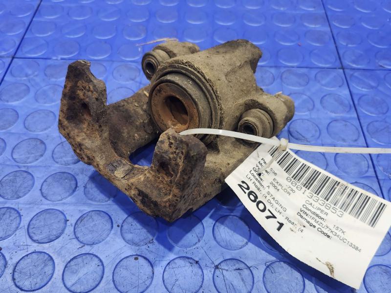 2004 Ford Explorer Caliper
