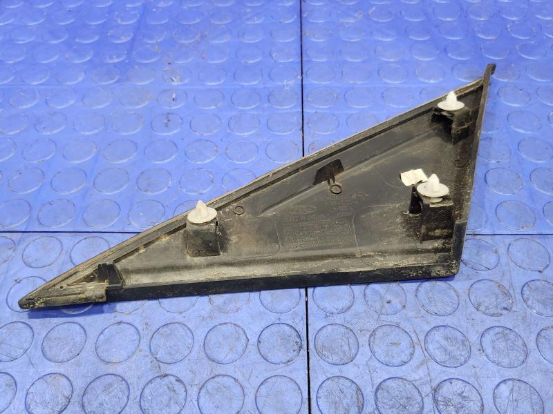 2017 Ford Focus Fender Moulding