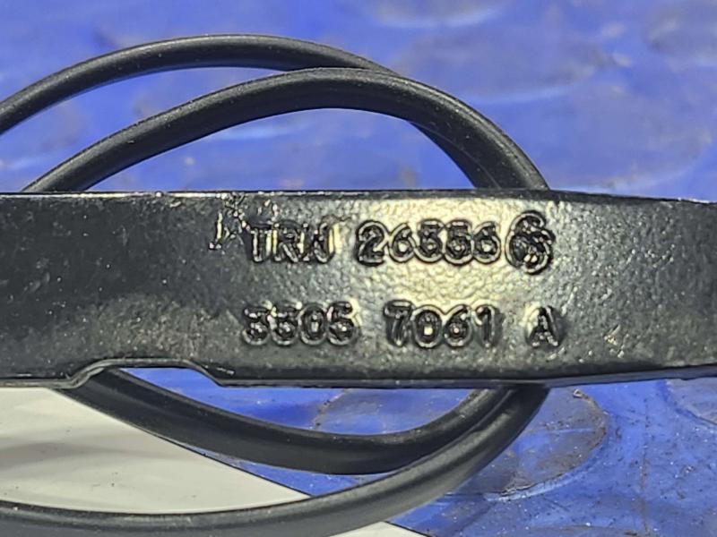 2011 Maserati Quattroporte Front Seat Belt