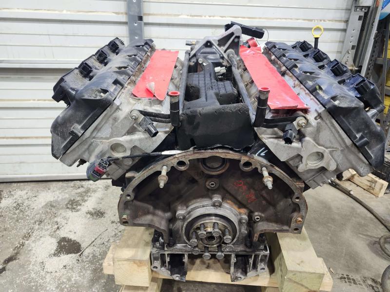 2016 Dodge Challenger Engine Assembly/Motor